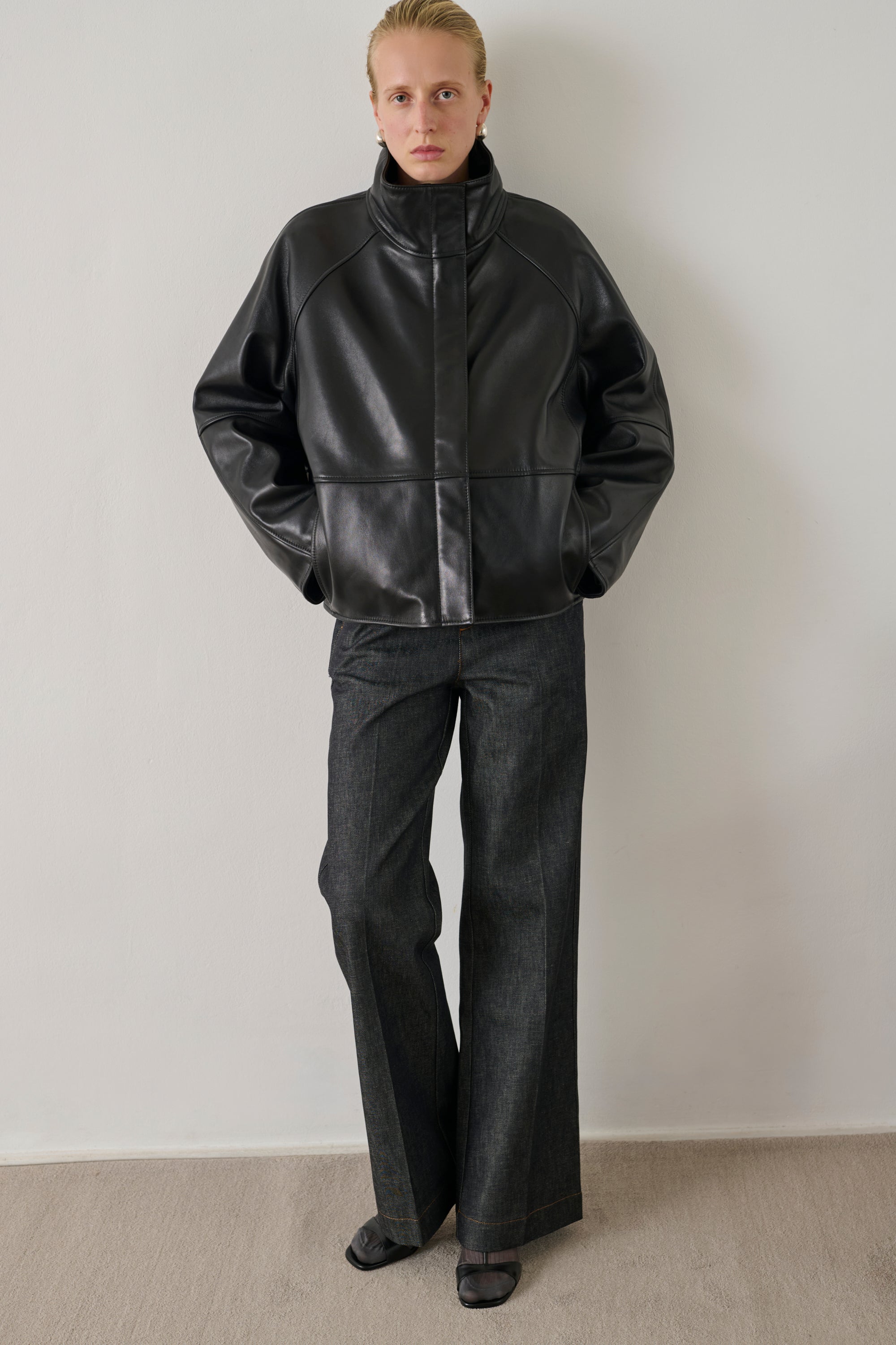 Gamma Jacket - Black Leather Oversized Women's - Soeur